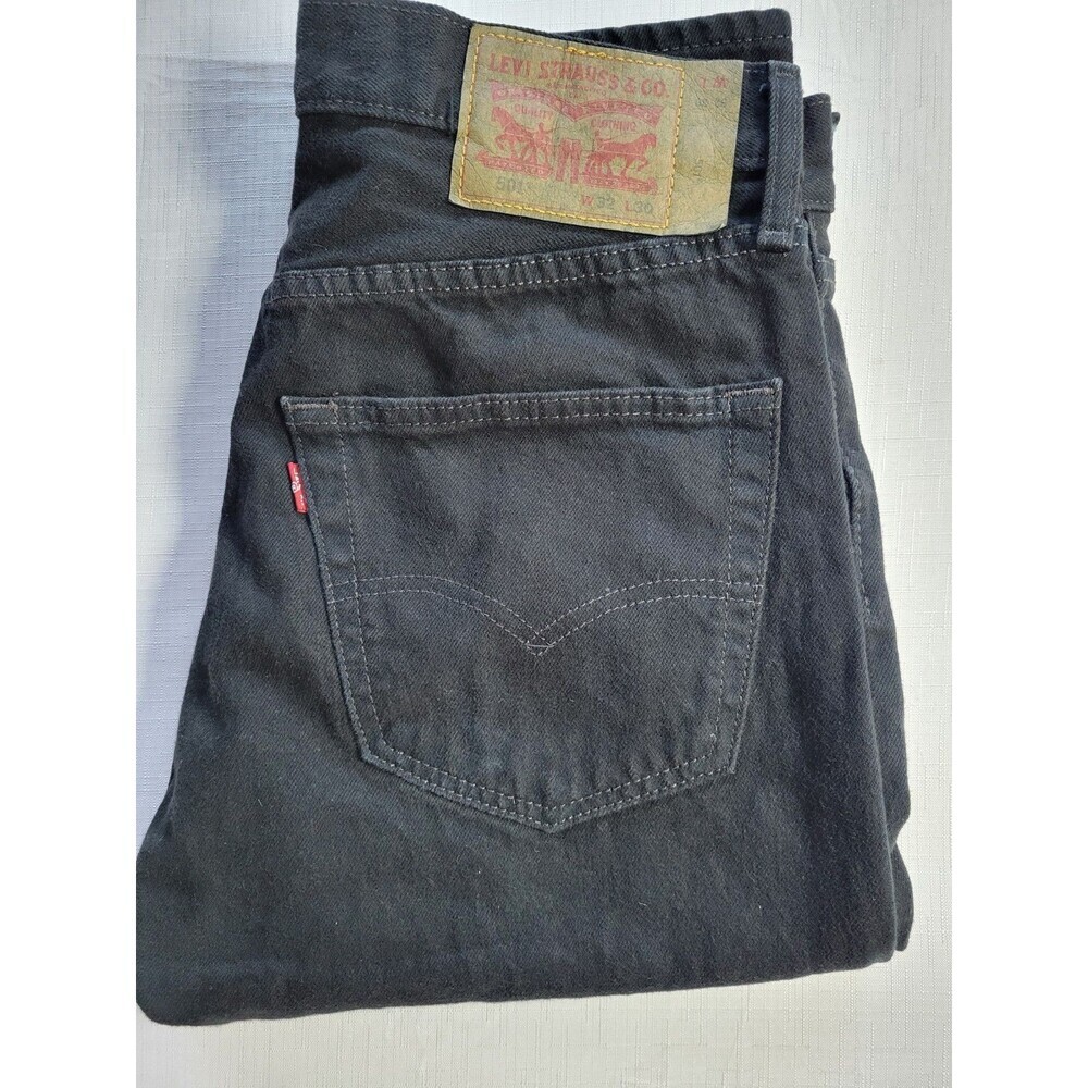 Levi's 501 Men's 32x30 Black Jeans Button Fly